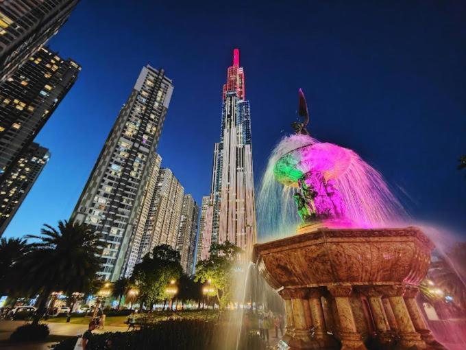 Tony Luxury Inside Landmark 81 Tower Hotel Ho Chi Minh City